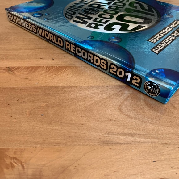 Guinness World Records 2012 Book - Picture 3 of 6